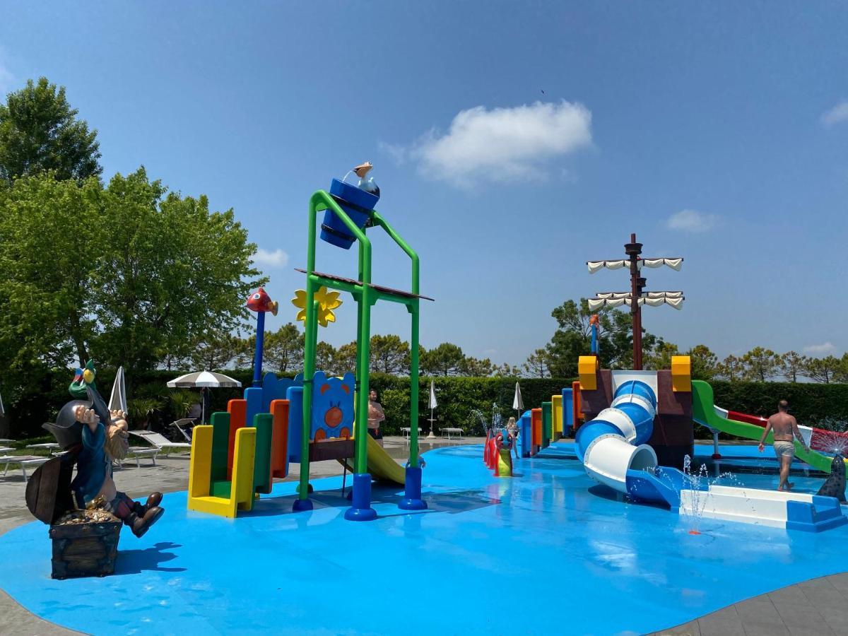 Volare Camp In Villaggio San Francesco 杜纳维德 外观 照片