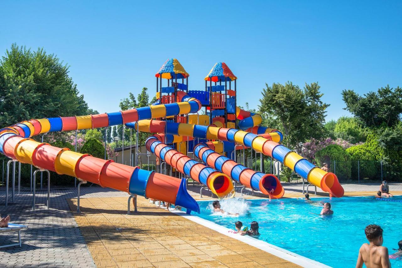 Volare Camp In Villaggio San Francesco 杜纳维德 外观 照片