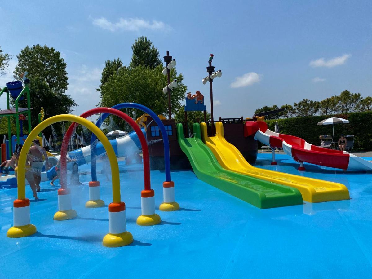 Volare Camp In Villaggio San Francesco 杜纳维德 外观 照片