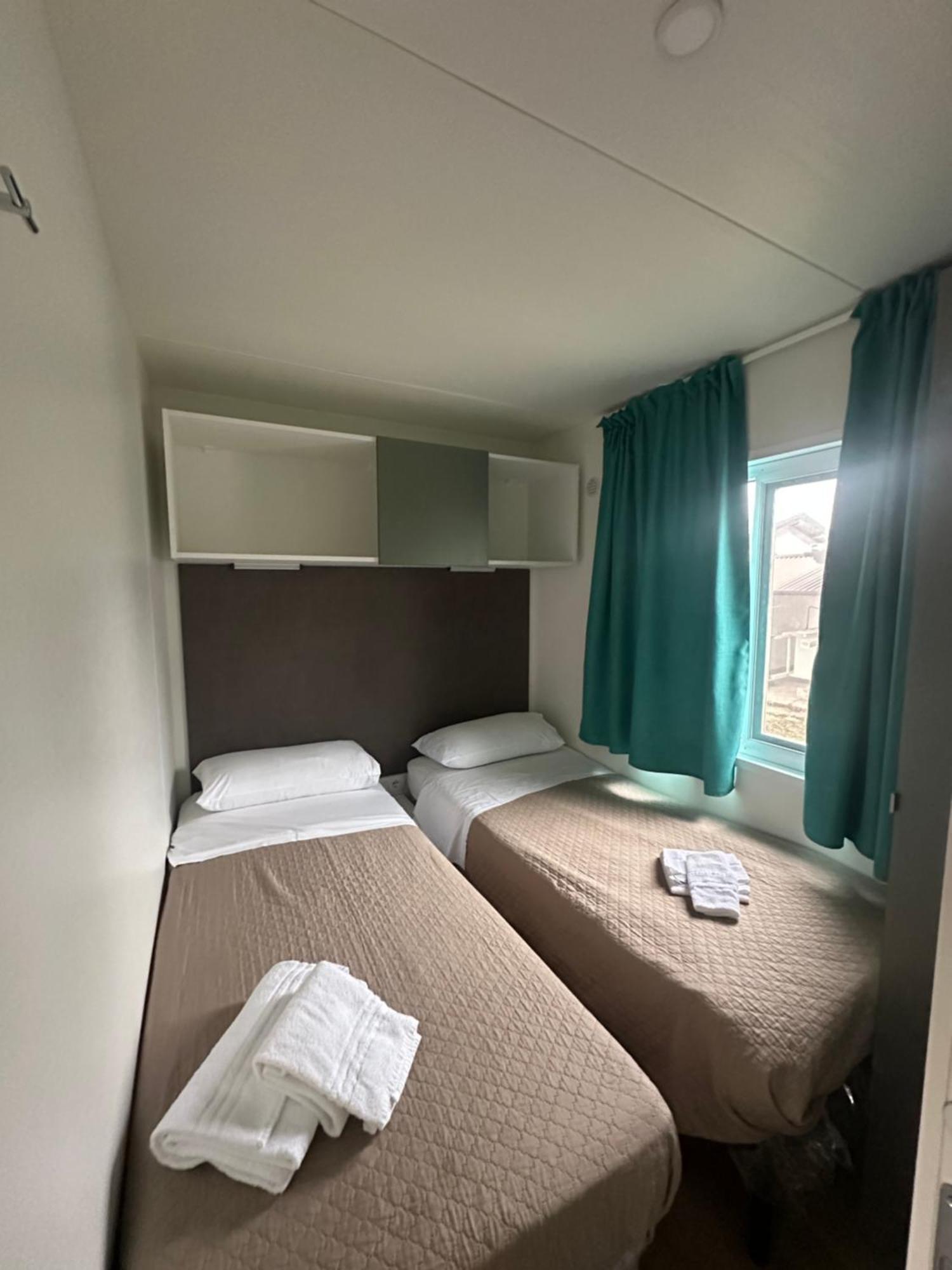 Volare Camp In Villaggio San Francesco 杜纳维德 外观 照片